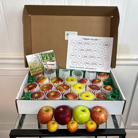 Seasonal Savors Holiday Blend Apple Gift Box